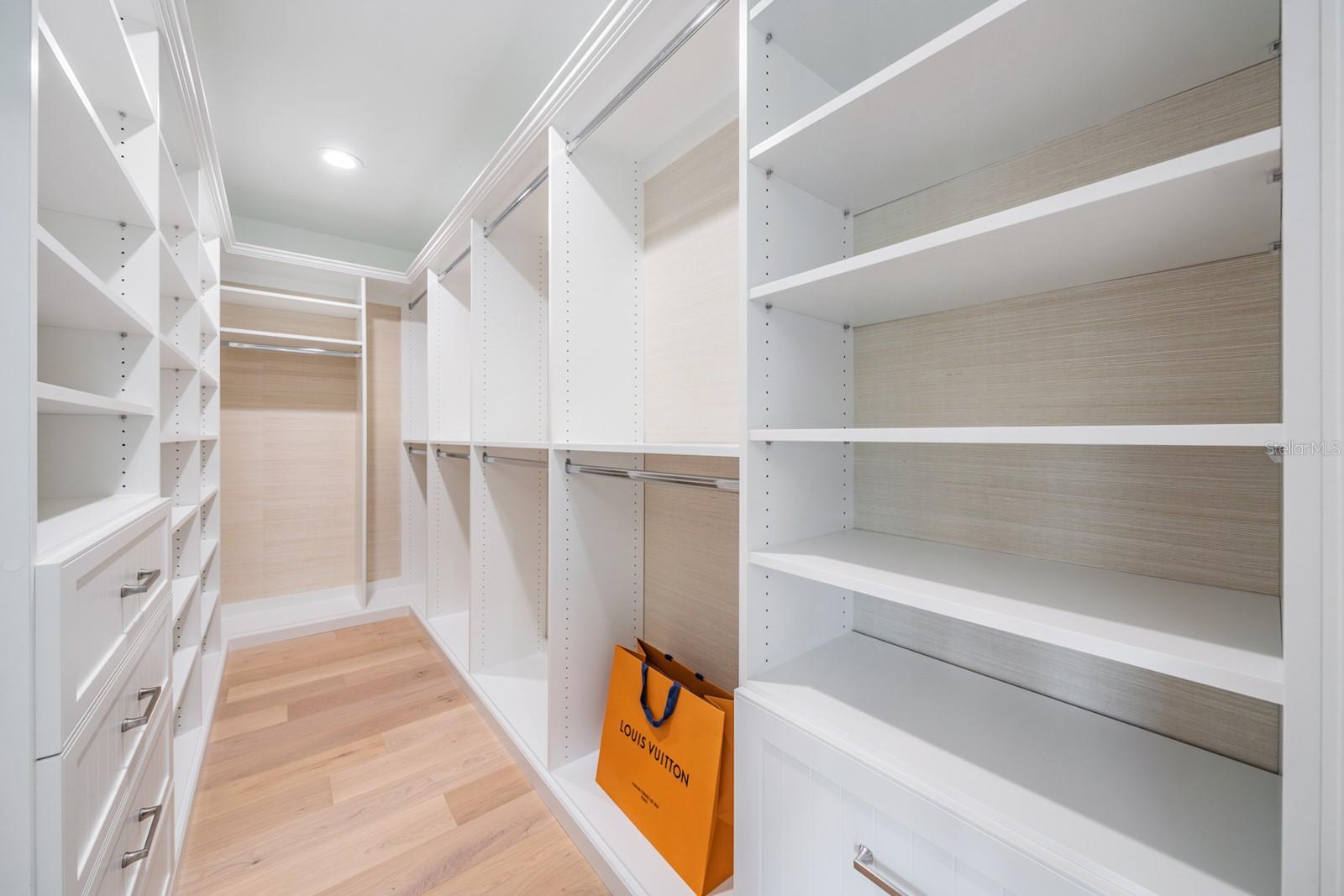 HARBOR VIEW VILLAS 1ST ADD - Residential