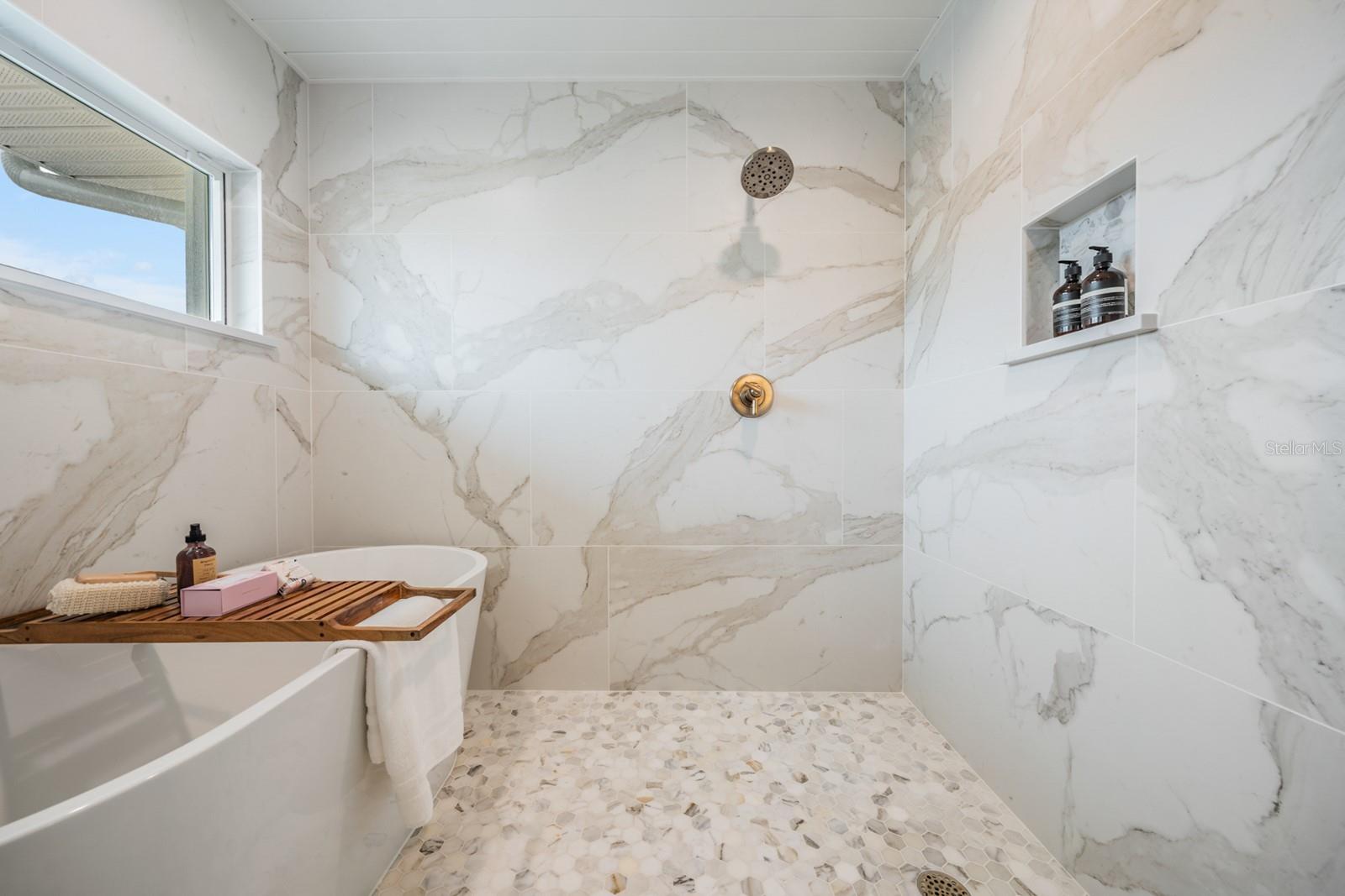 HARBOR VIEW VILLAS 1ST ADD - Residential