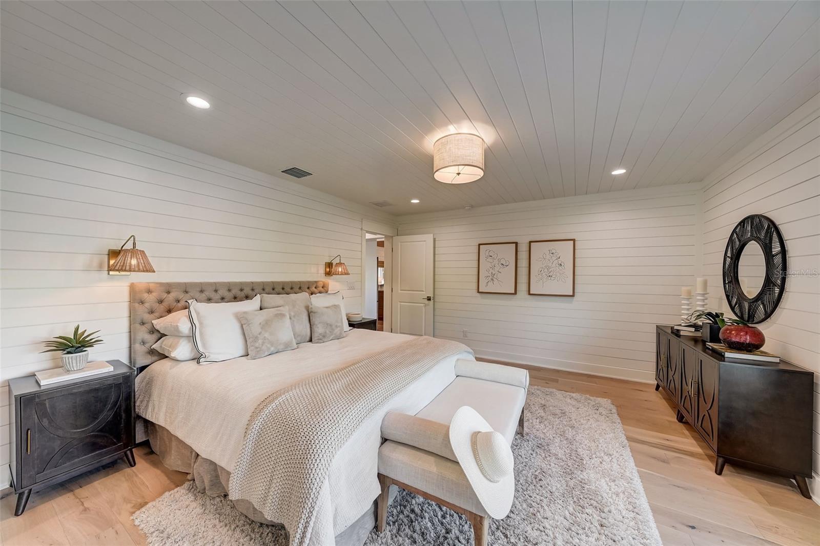 HARBOR VIEW VILLAS 1ST ADD - Residential