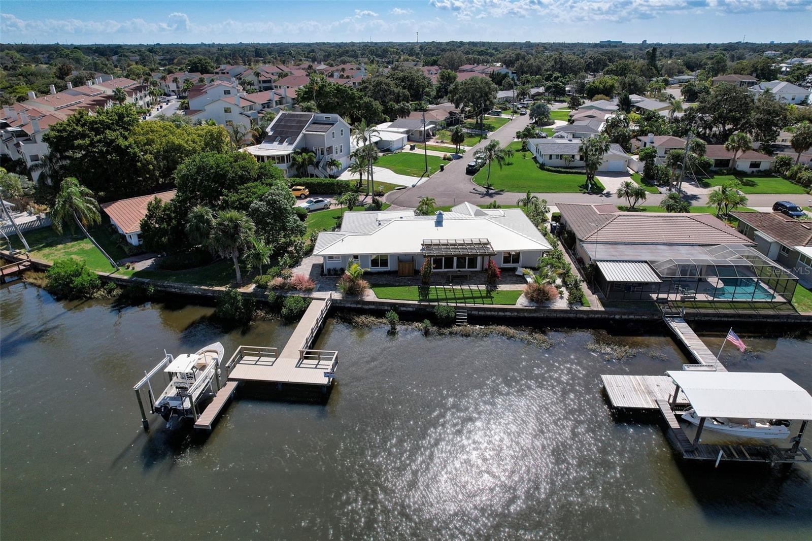 HARBOR VIEW VILLAS 1ST ADD - Residential