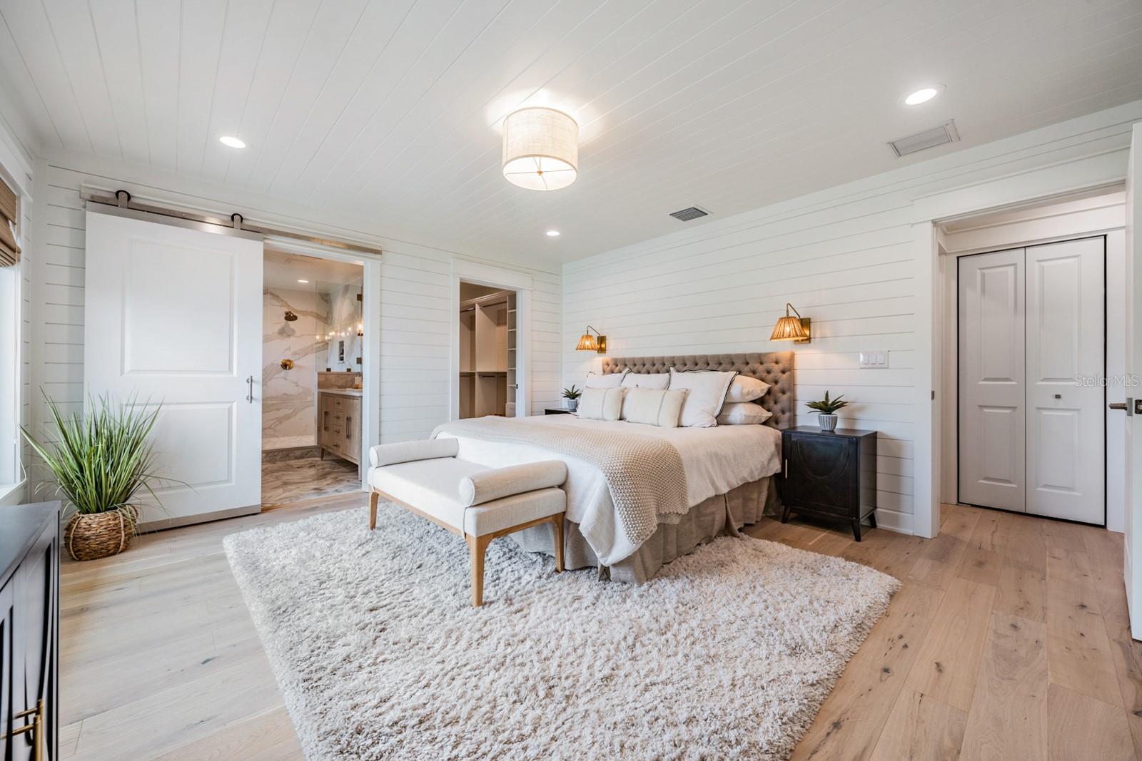 HARBOR VIEW VILLAS 1ST ADD - Residential