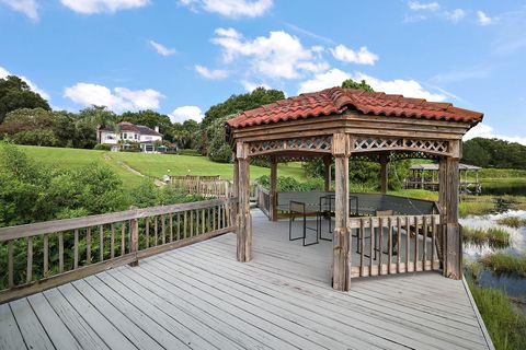 Tiny photo for 2701 Regal Point Place, Eustis, FL 32726 (MLS # G5106364)