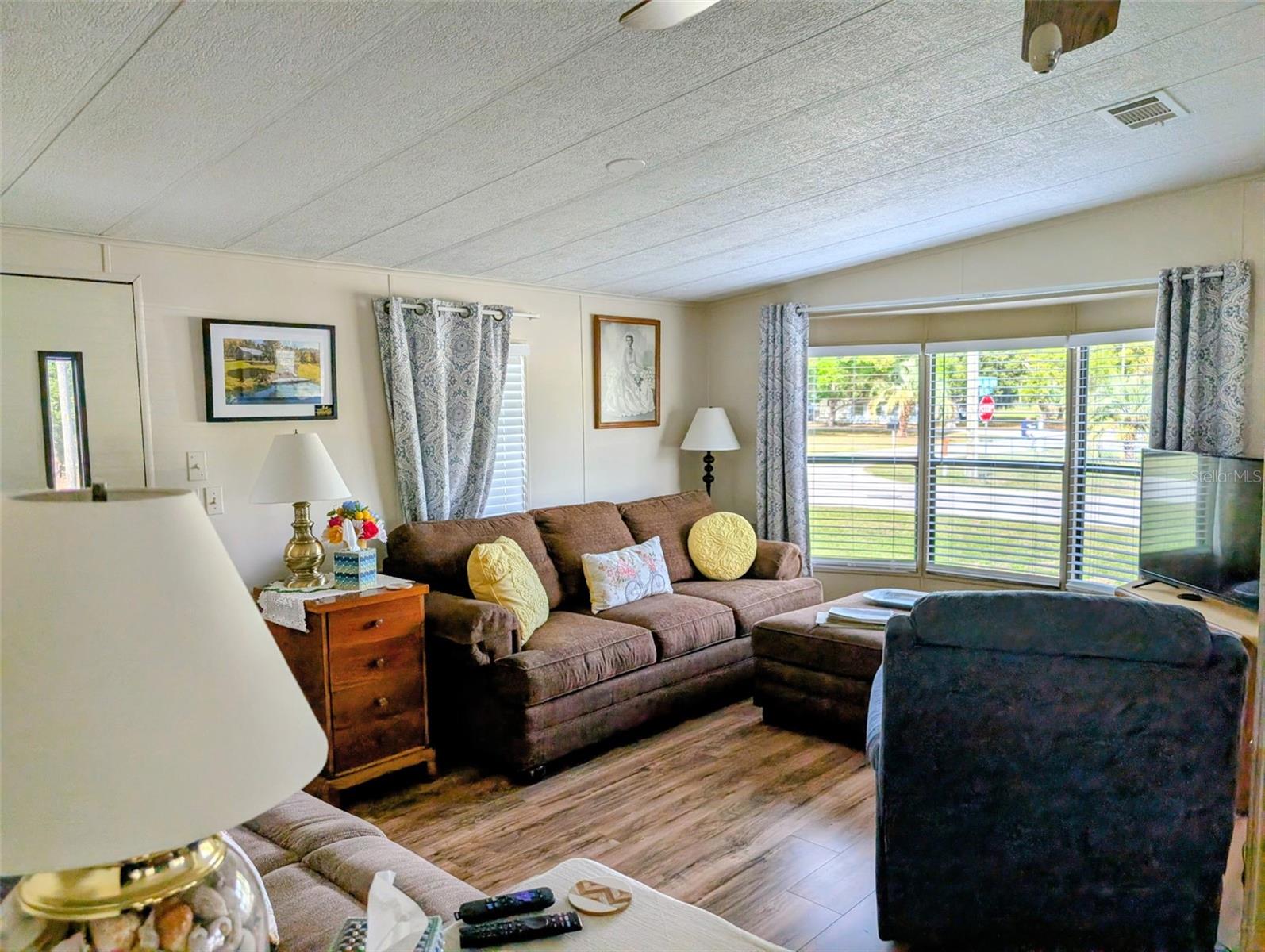 LITTLE LAKE WEIR SUB - Residential