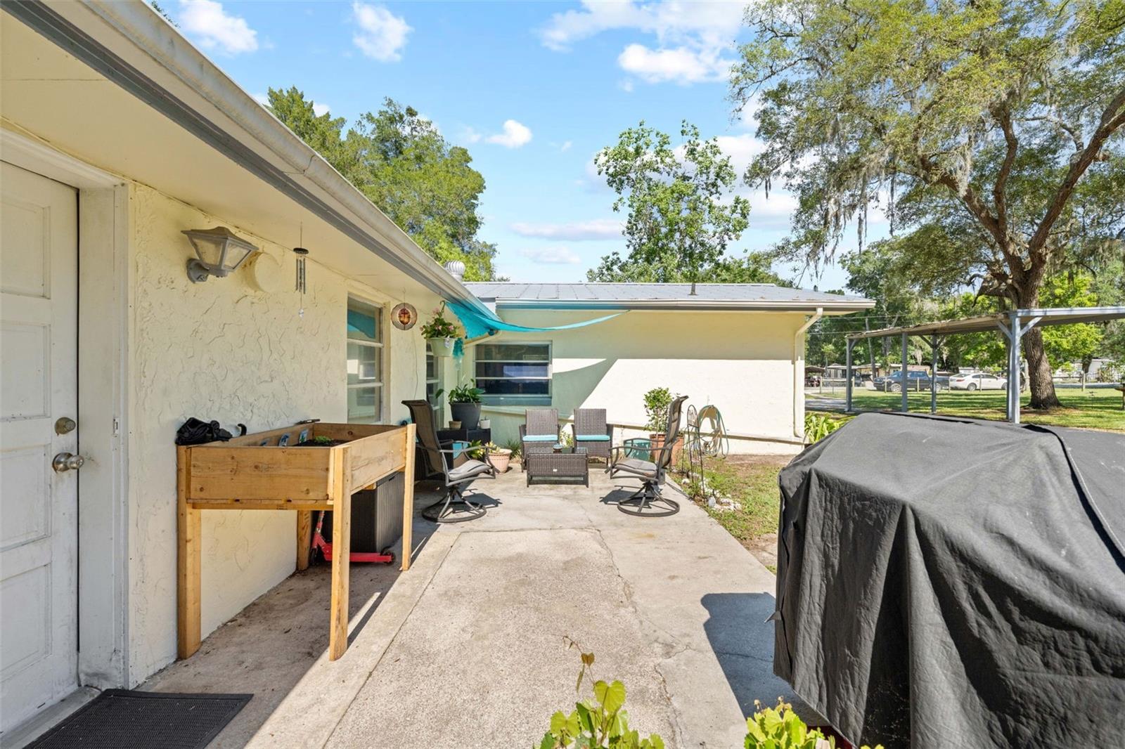 PEARL COURT - Residential