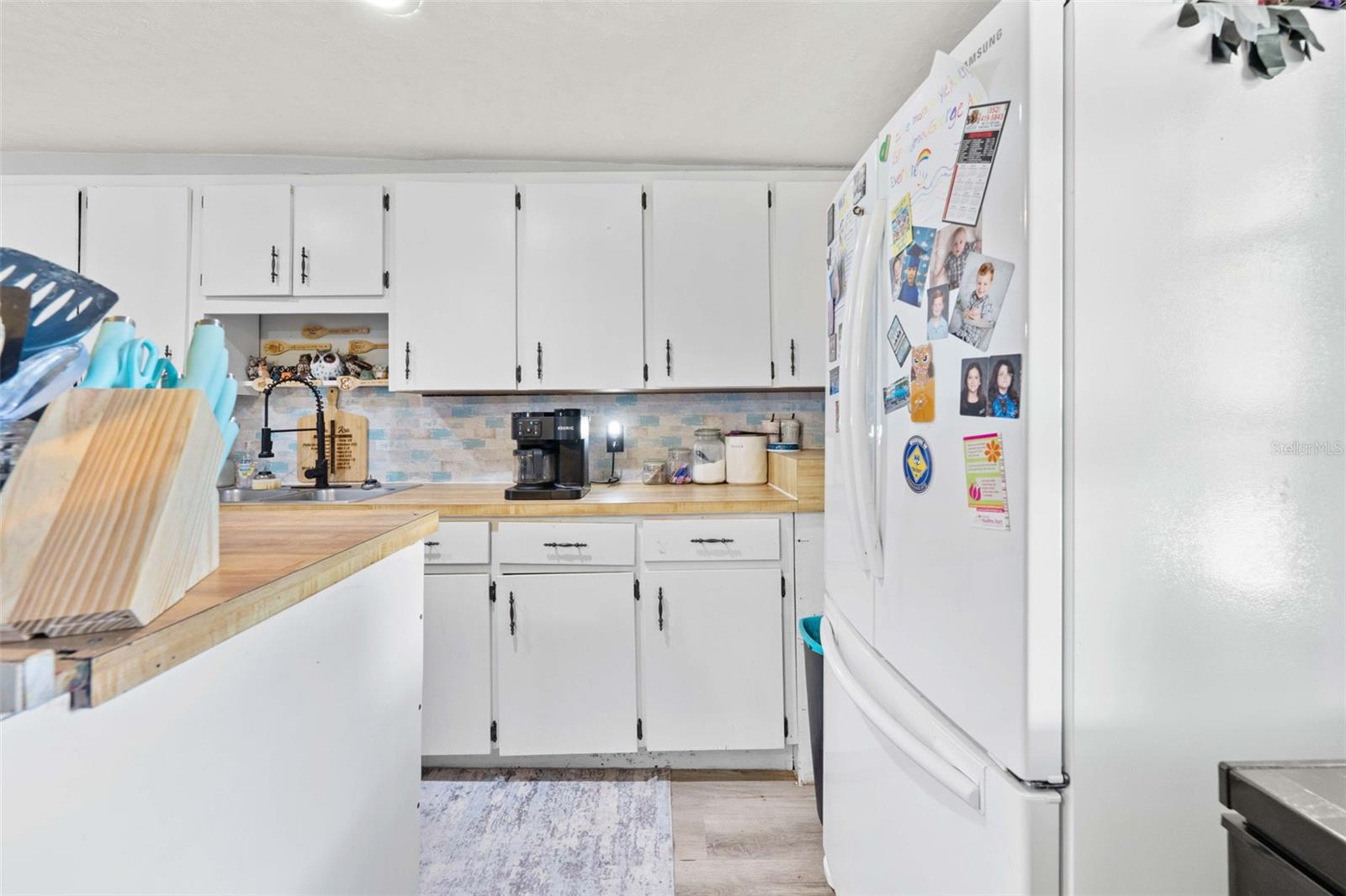 PEARL COURT - Residential