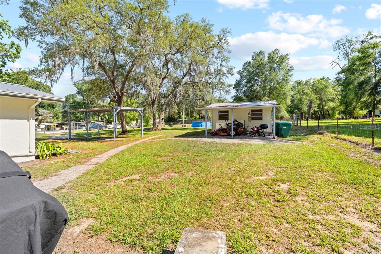 PEARL COURT - Residential