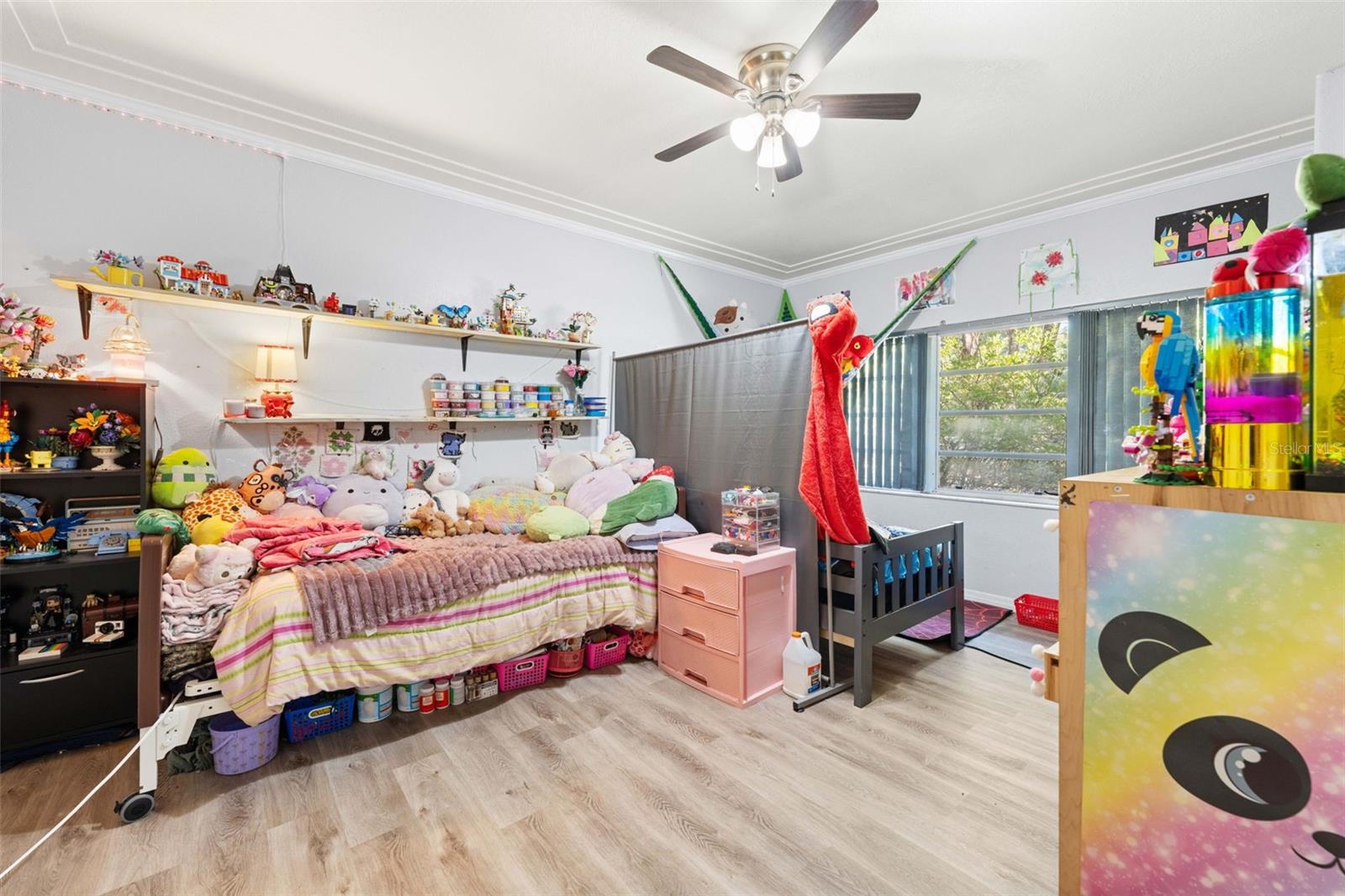 PEARL COURT - Residential