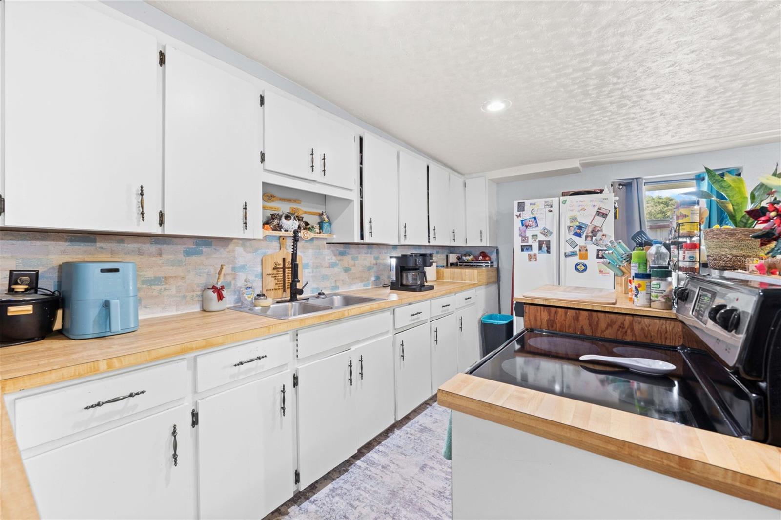 PEARL COURT - Residential