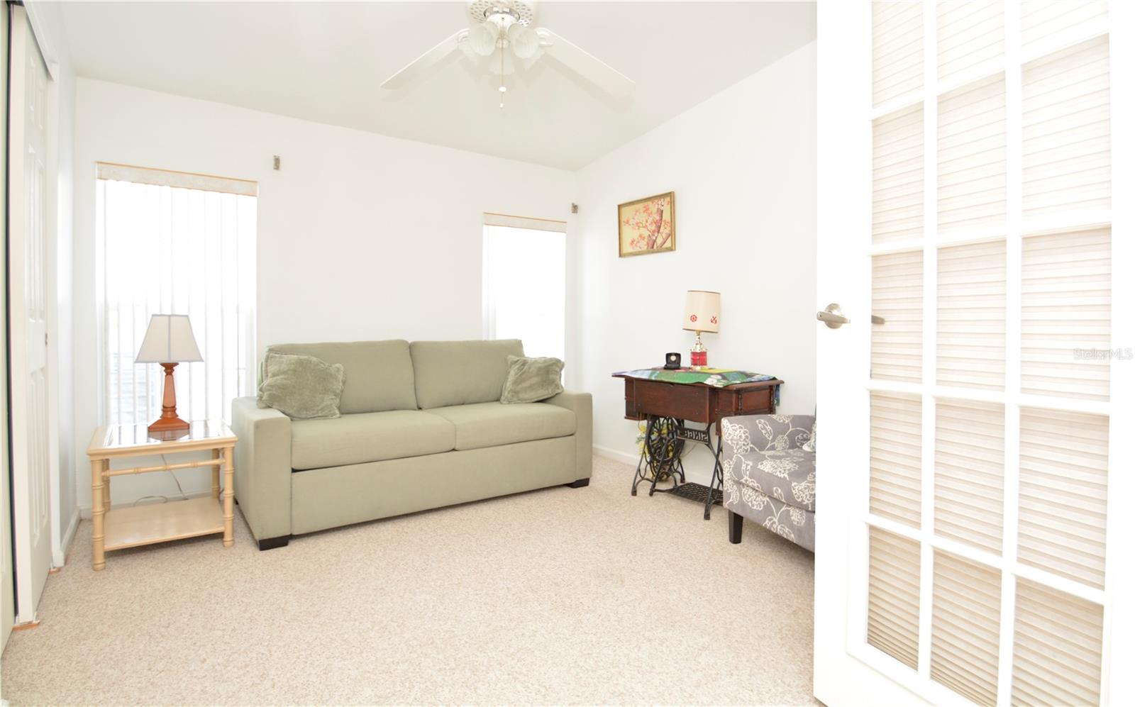 COUNTRY CLUB ESTATES - Residential