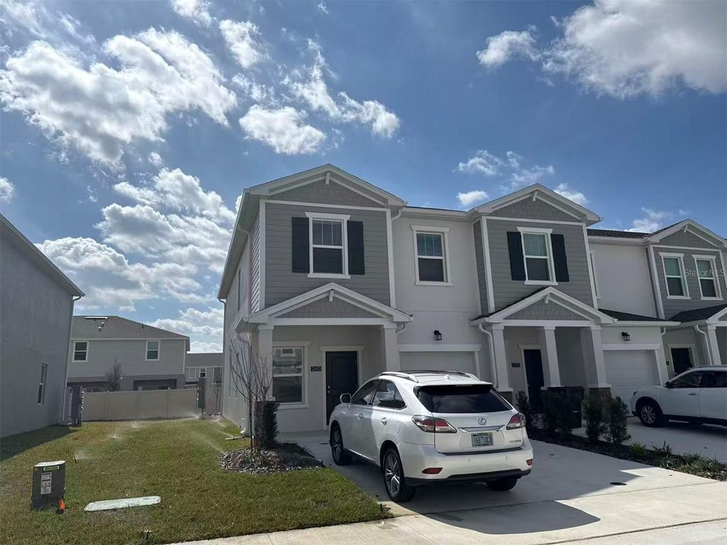 Photo of 2690 Skyline Loop, Kissimmee, FL 34758 (MLS # O6386100)