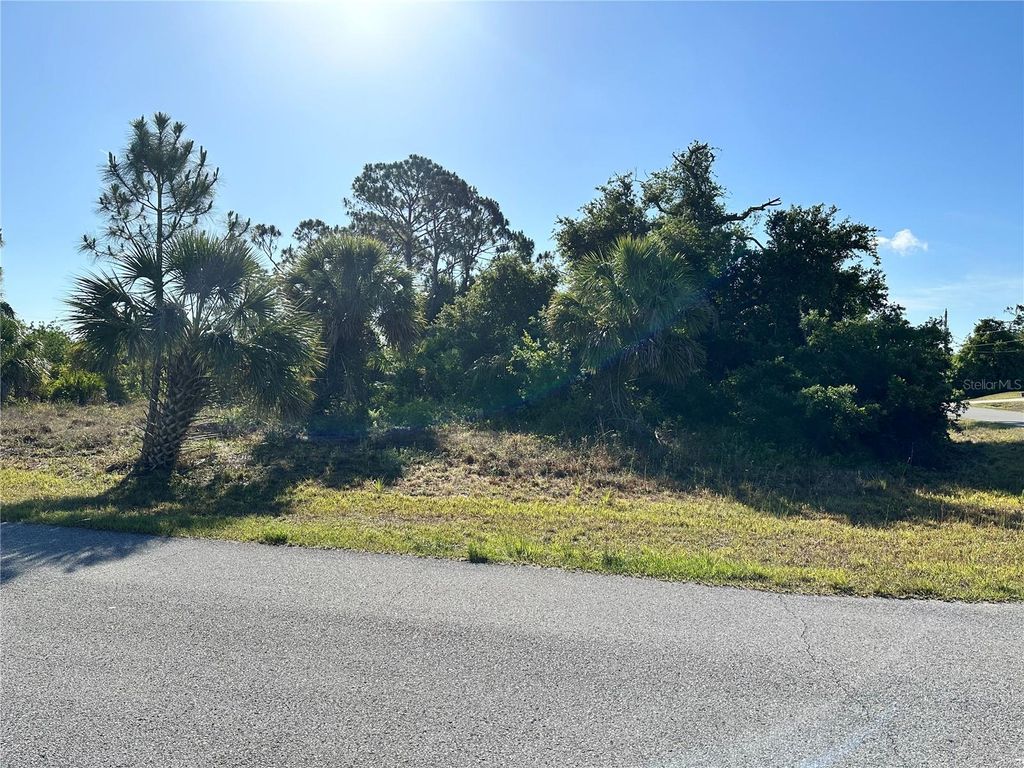 Photo of Argonne Court, North Port, FL 34288 (MLS # N6139149)