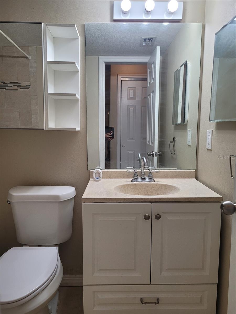 THE HAMPTONS AT BRANDON A CONDO - Residential