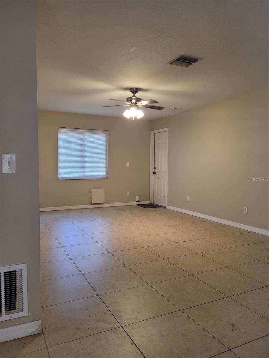 534 GOLDEN RAINTREE PLACE 8