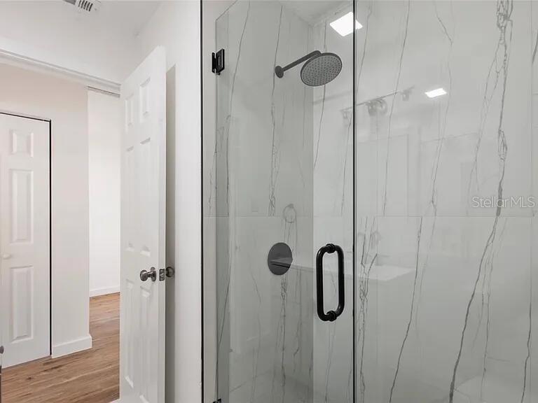 VALENCIA TERRACE REV - Residential Lease