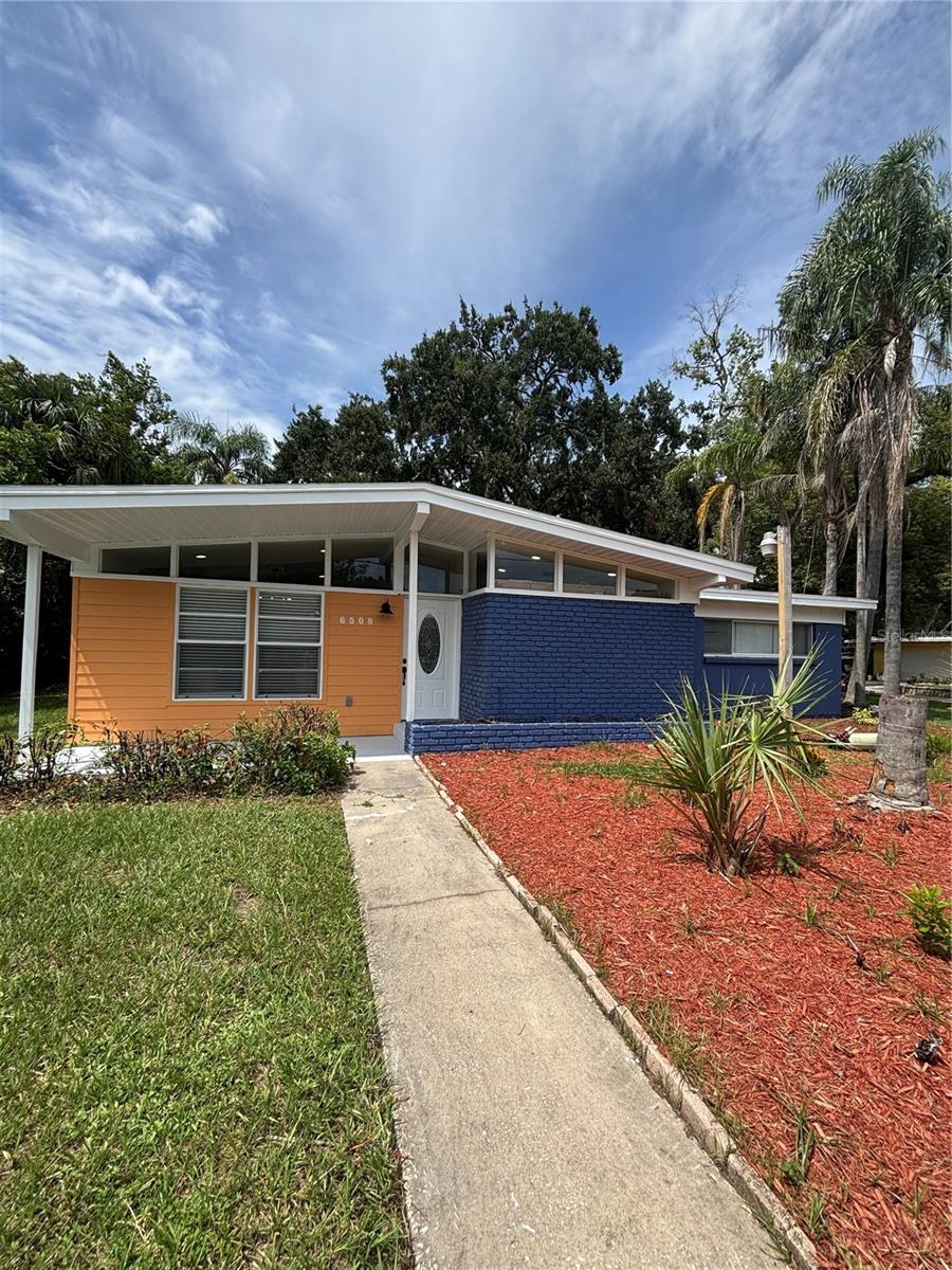 Stunning Fully Renovated 4-Bedroom Home – Move-In Ready!
Welcome to this beautifully updated 4-bedroom, 2-bathroom concrete block corner home with a spacious family room, set in a quiet, family-friendly neighborhood. With no HOA fees, this property gives you the freedom to enjoy modern living without restrictions. The home also offers flexible spaces—perfect for an office, storage, or even a workshop.
Step inside to an open floor plan filled with natural light, creating a warm and inviting atmosphere. The luxury vinyl flooring throughout provides both durability and contemporary style.
The fully renovated kitchen is a showstopper, featuring brand-new appliances and quartz countertops—ideal for meal prep, entertaining, or family gatherings.
Each of the four generously sized bedrooms offers comfort and space, while the two remodeled bathrooms showcase sleek, modern finishes.
Outside, the large backyard offers endless possibilities—gardening, play areas, or even a pool. The oversized driveway easily accommodates multiple vehicles, boats, or RVs.
Located just minutes from shopping, dining, schools, and major attractions like Busch Gardens, this home is the perfect blend of comfort, style, and convenience. Whether you’re searching for your next primary residence or a smart investment, this property truly has it all.