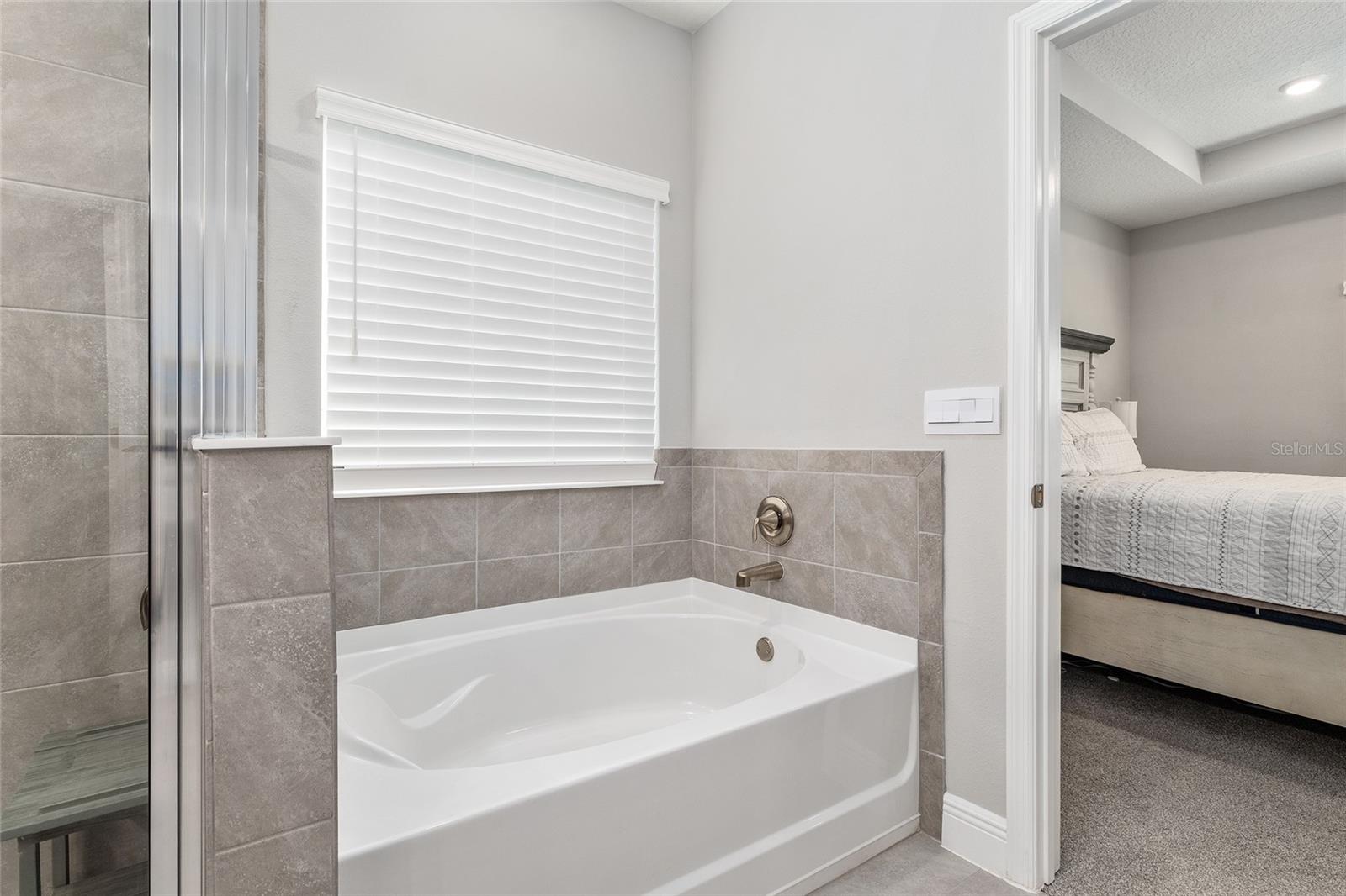 FINLEY WOODS - Residential