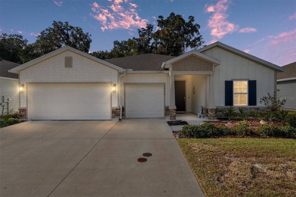 Photo of 5912 SW 46th Drive, Gainesville, FL 32608 (MLS # GC535638)