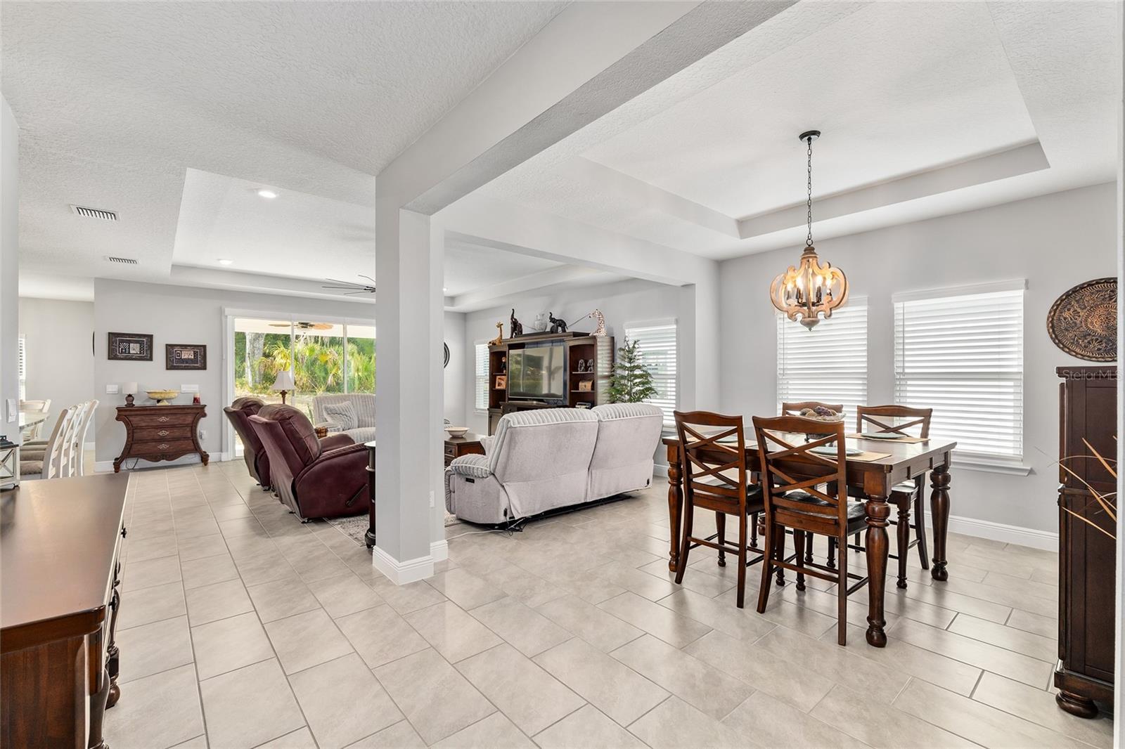 FINLEY WOODS - Residential