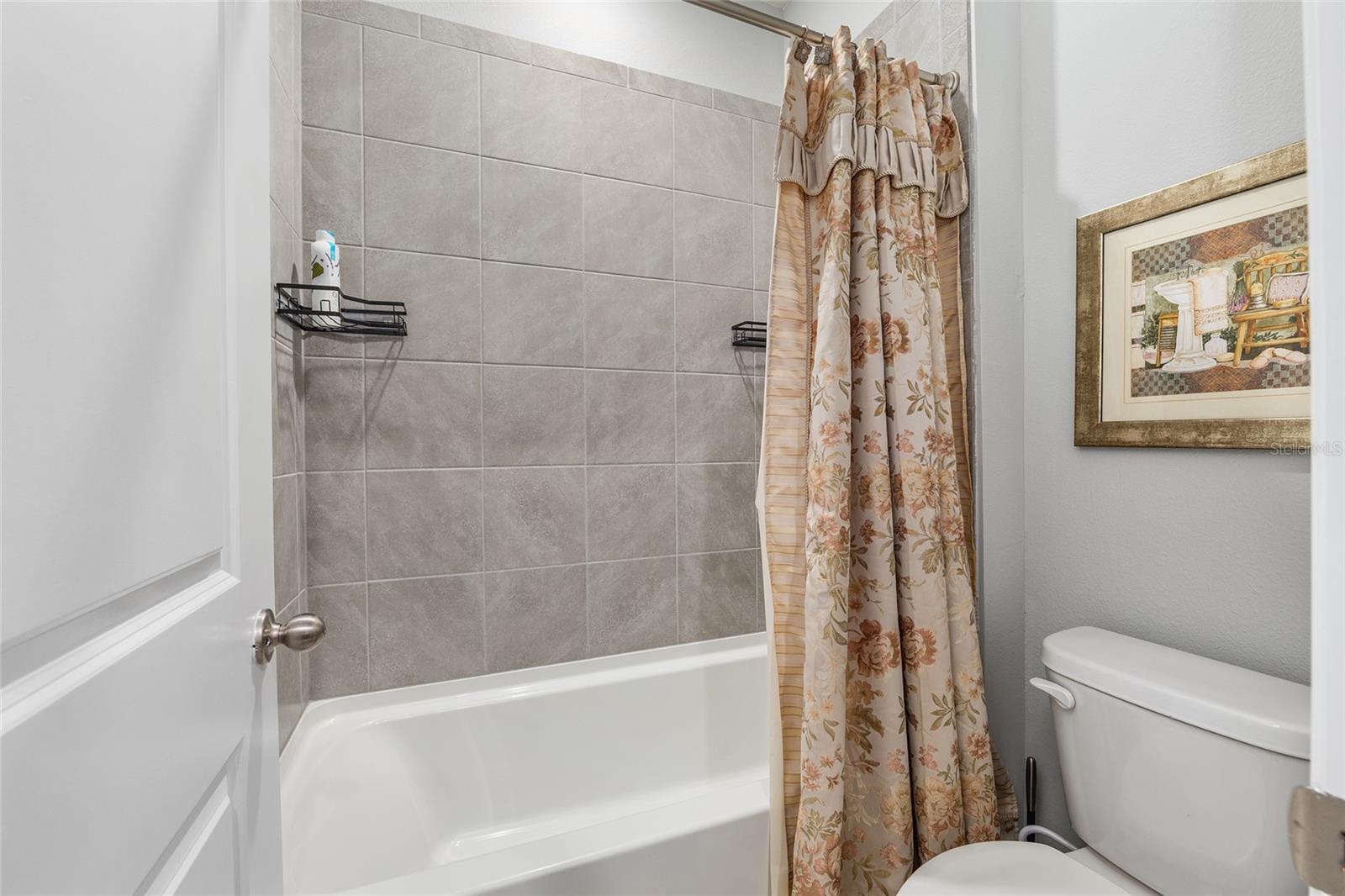 FINLEY WOODS - Residential