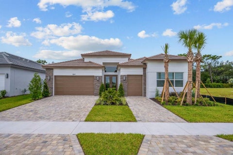 Photo of 3869 Cabernet Terrace, Wesley Chapel, FL 33543 (MLS # TB8553726)