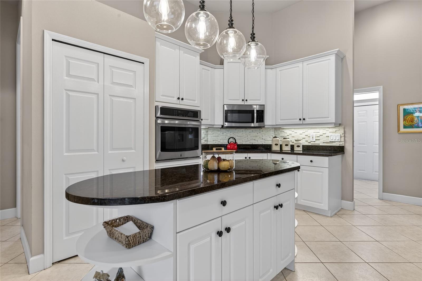 SANCTUARY ON SPRUCE CREEK 03 - Residential