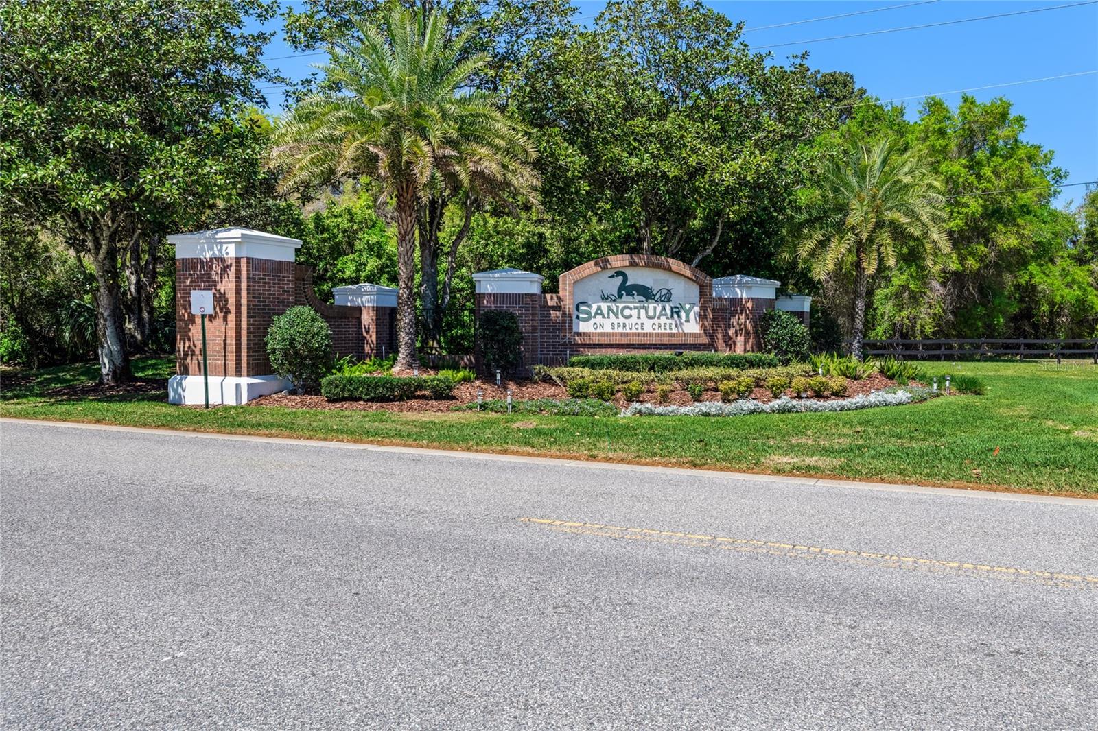 SANCTUARY ON SPRUCE CREEK 03 - Residential