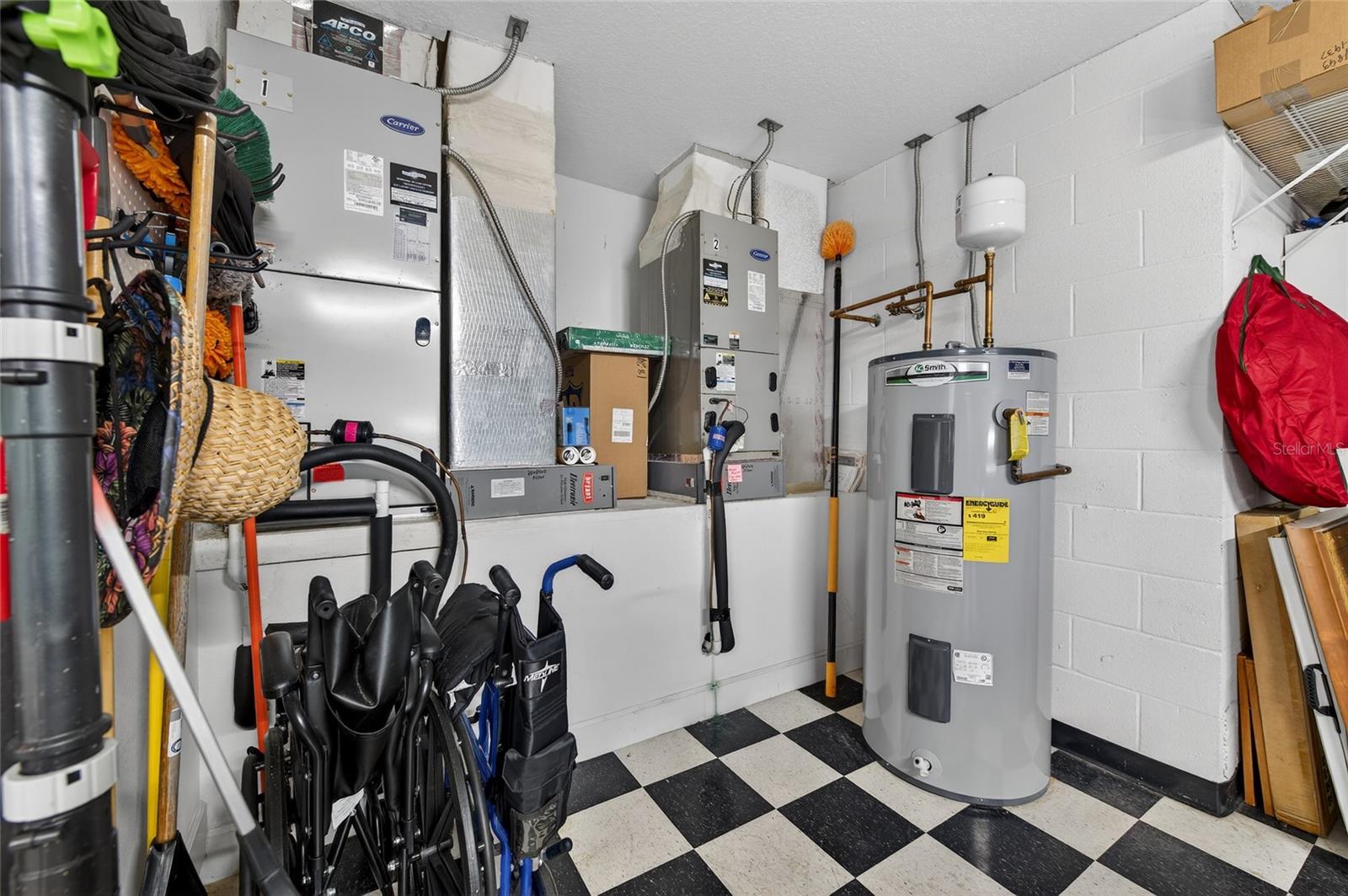 SANCTUARY ON SPRUCE CREEK 03 - Residential