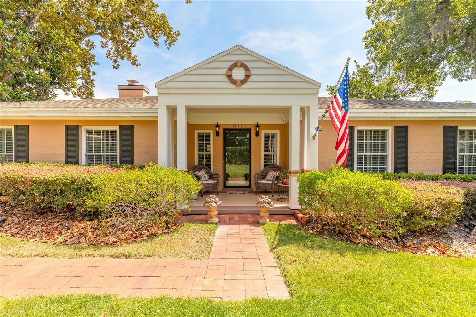 BANKS COLONIAL ESTATES - Residential