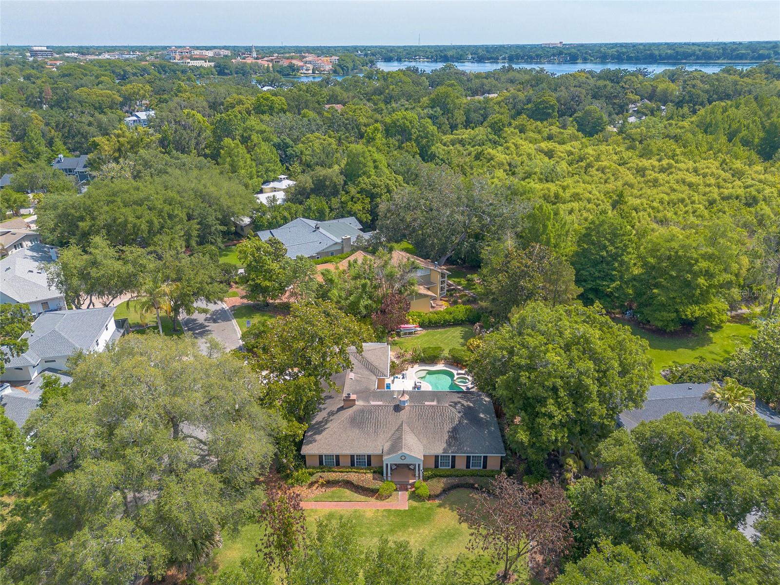 BANKS COLONIAL ESTATES - Residential