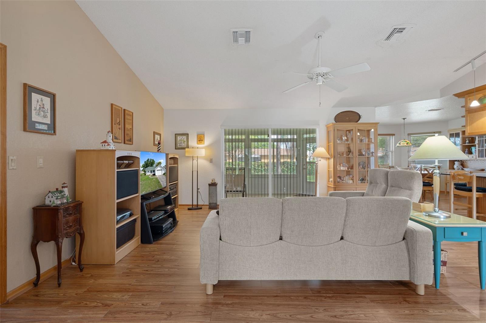 SPRING HILL - Residential