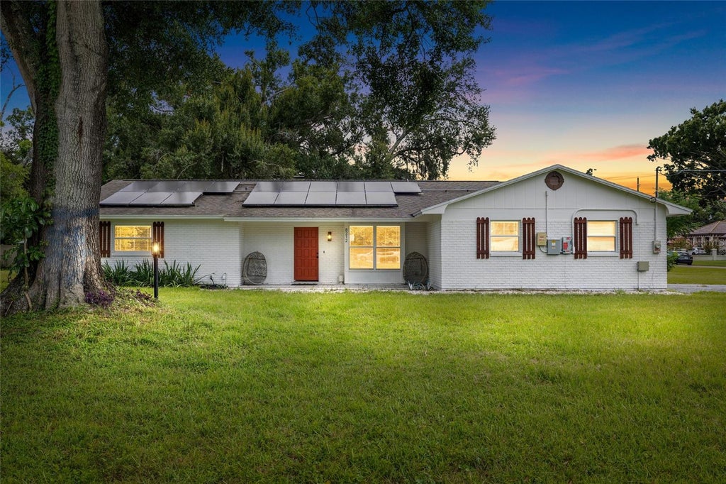 Photo of 8212 Sunny Vale Place, Tampa, FL 33615 (MLS # TB8543504)