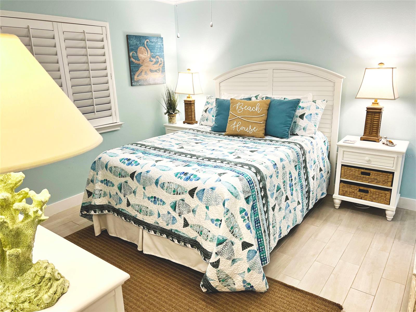 Pelican - Residential