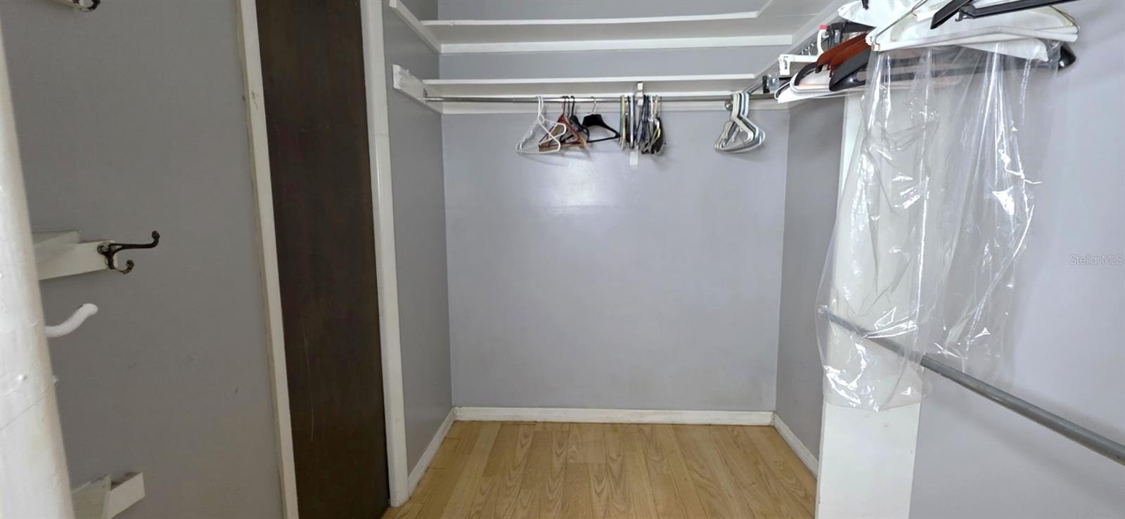 BELLEAIR GROVE 1ST ADD - Residential