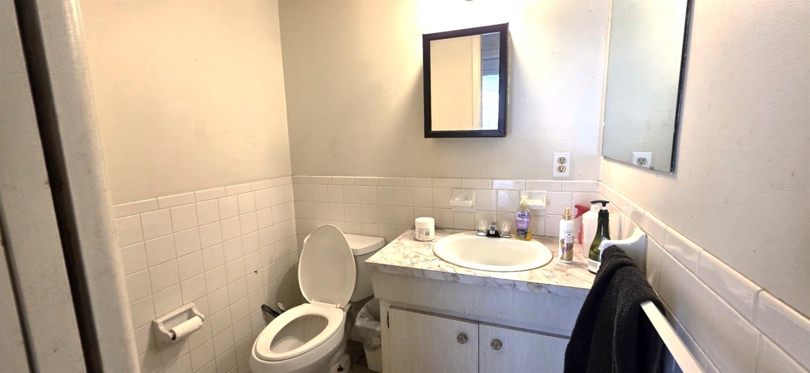 BELLEAIR GROVE 1ST ADD - Residential