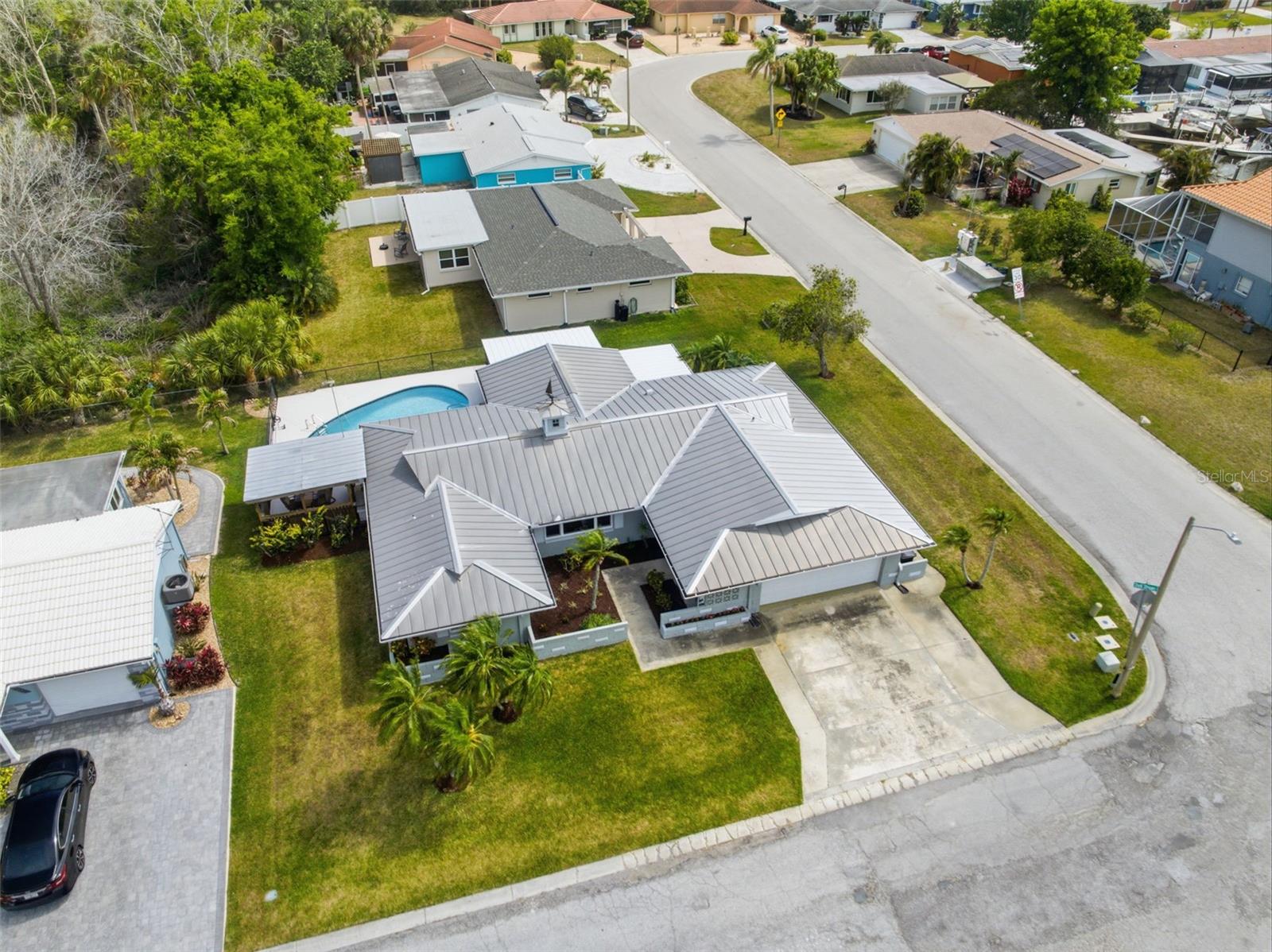 FLOR A MAR - Residential