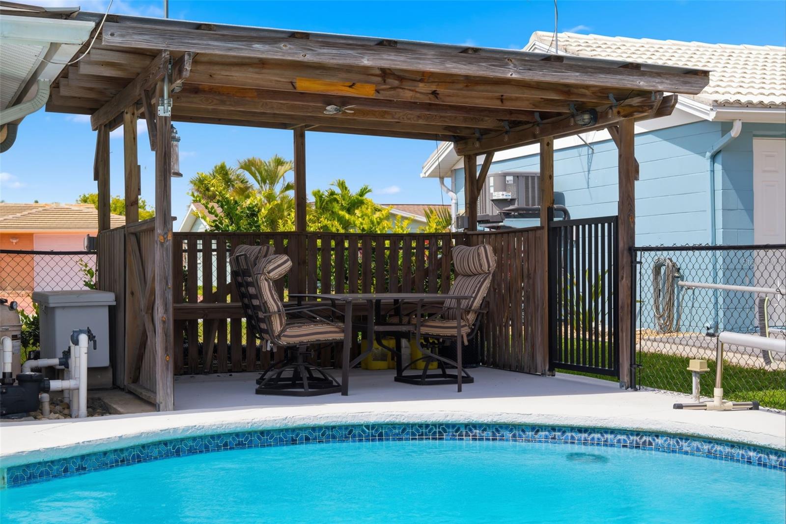 FLOR A MAR - Residential