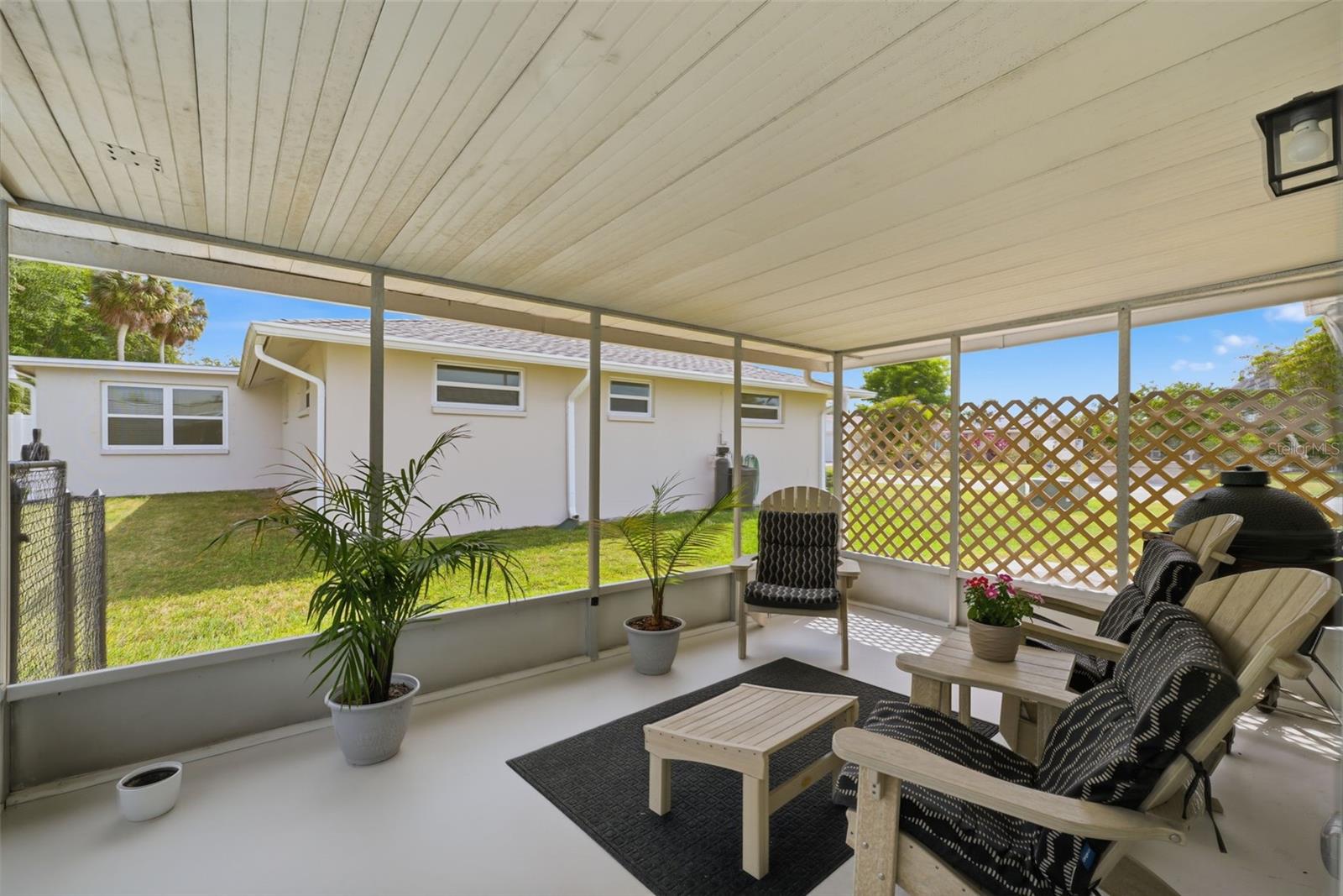 FLOR A MAR - Residential