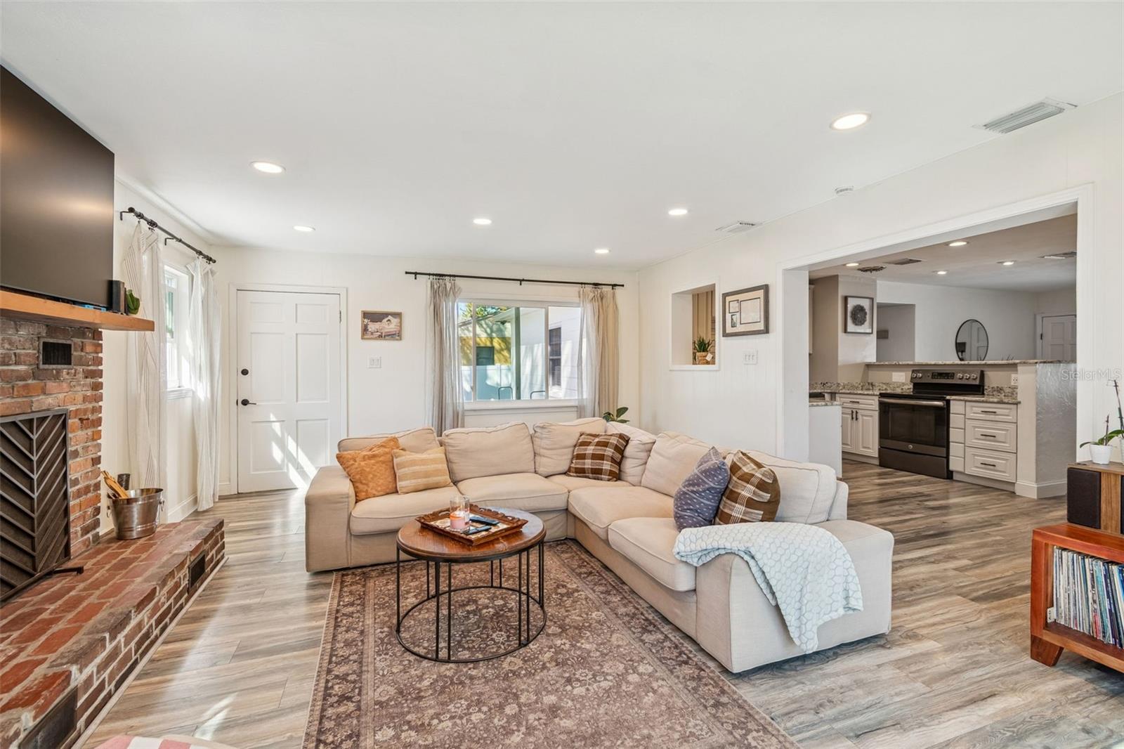 GOLFLAND OF TAMPAS NORTH SIDE - Residential