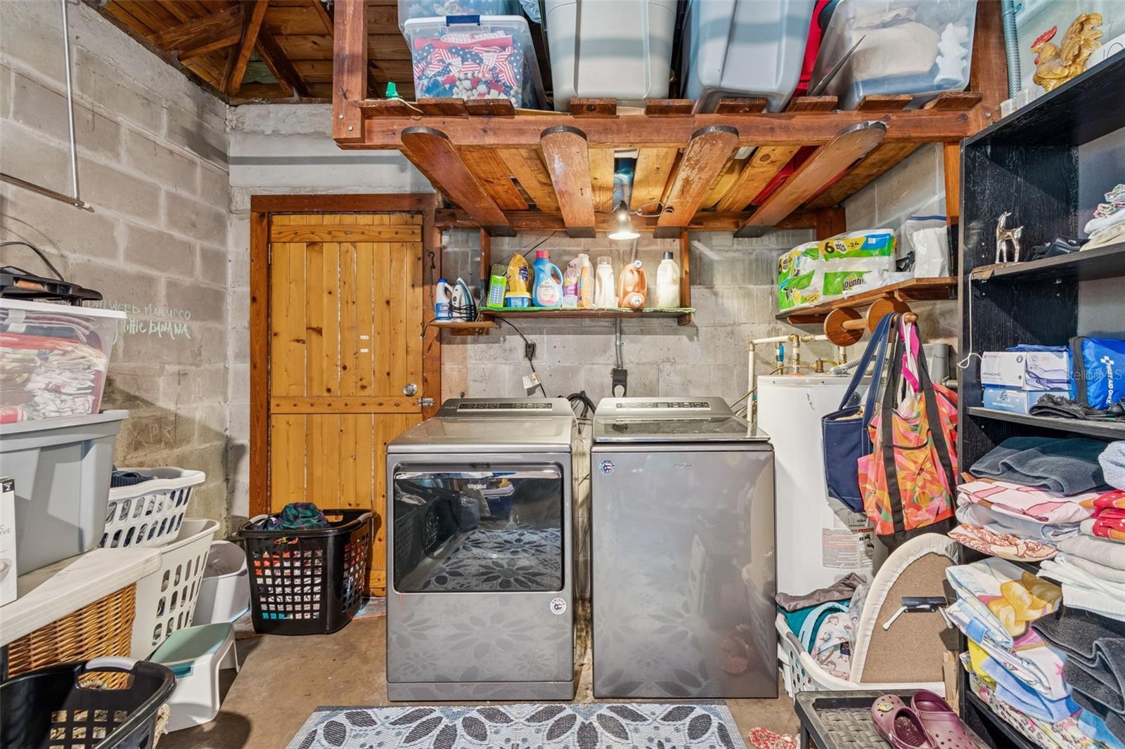 GOLFLAND OF TAMPAS NORTH SIDE - Residential