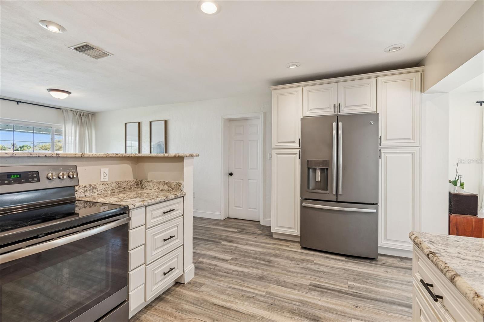 GOLFLAND OF TAMPAS NORTH SIDE - Residential