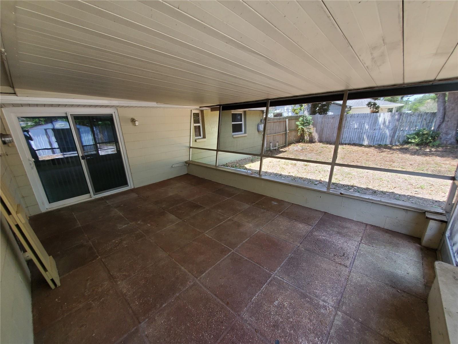 TRADEWINDS SECOND ADD - Residential Lease