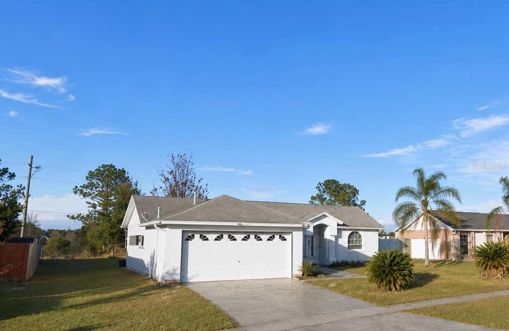 Photo of 15741 Greater Groves Boulevard, Clermont, FL 34714 (MLS # G5115631)