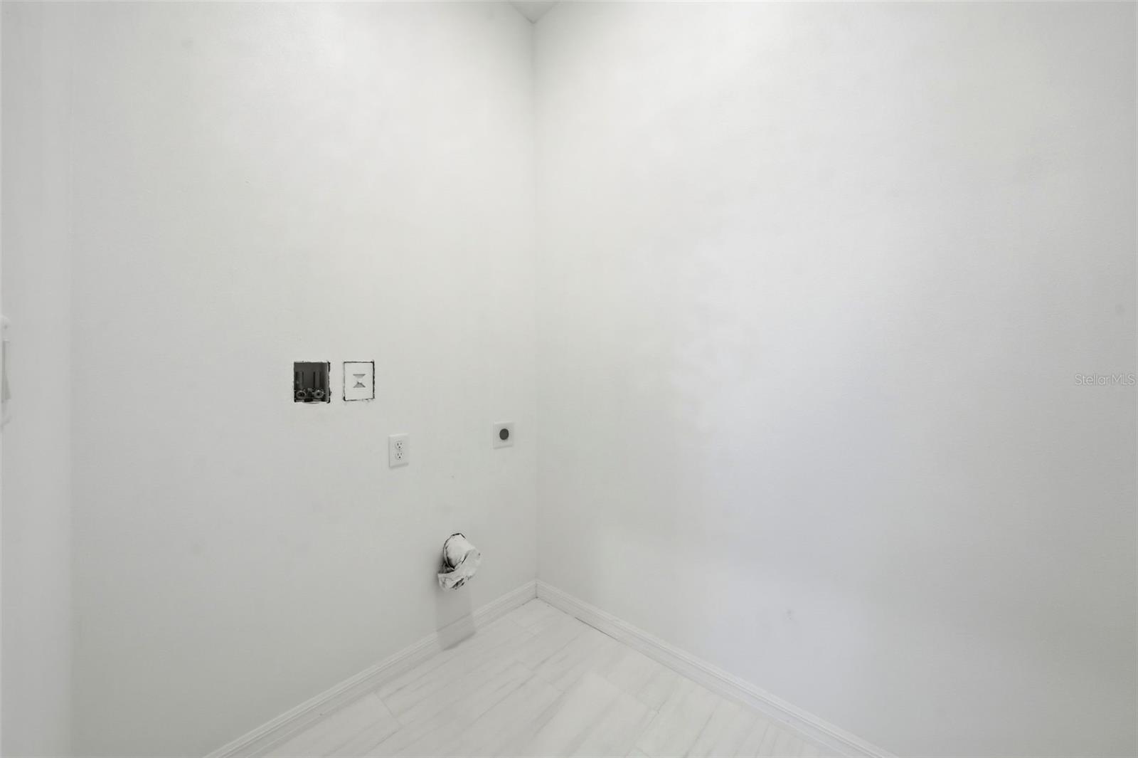 EUSTIS BADGER - Residential