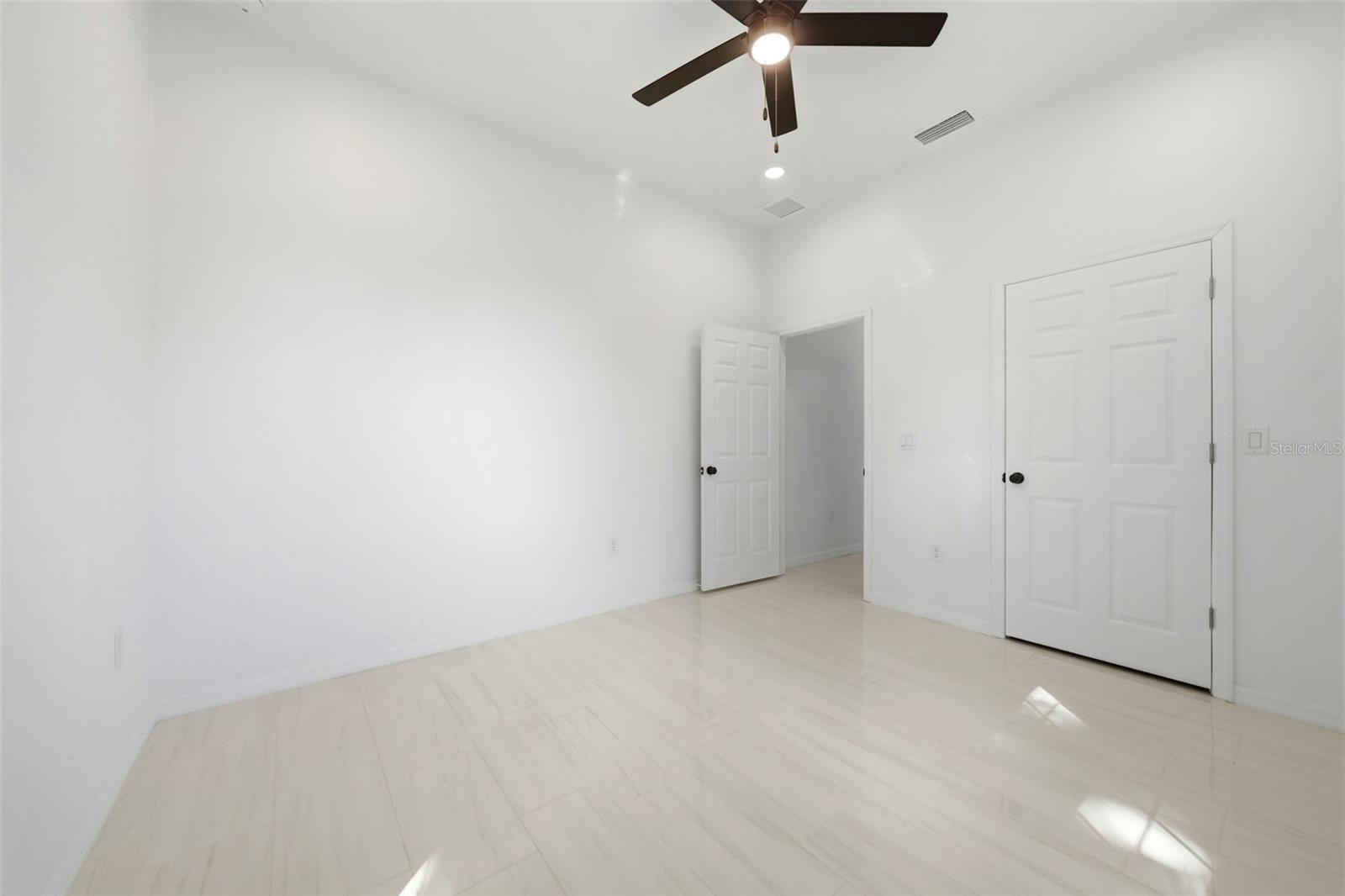 EUSTIS BADGER - Residential