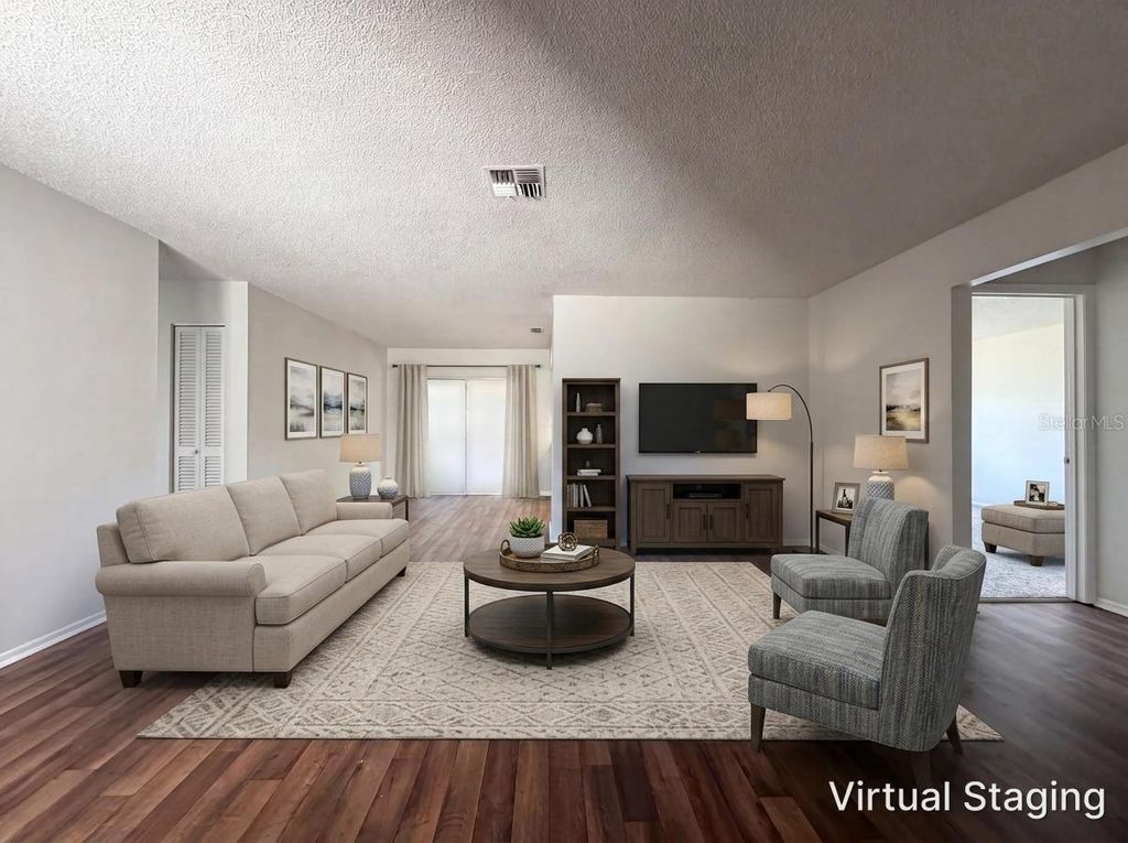 Photo of 607 33rd Avenue Drive E, Bradenton, FL 34208 (MLS # O6421561)