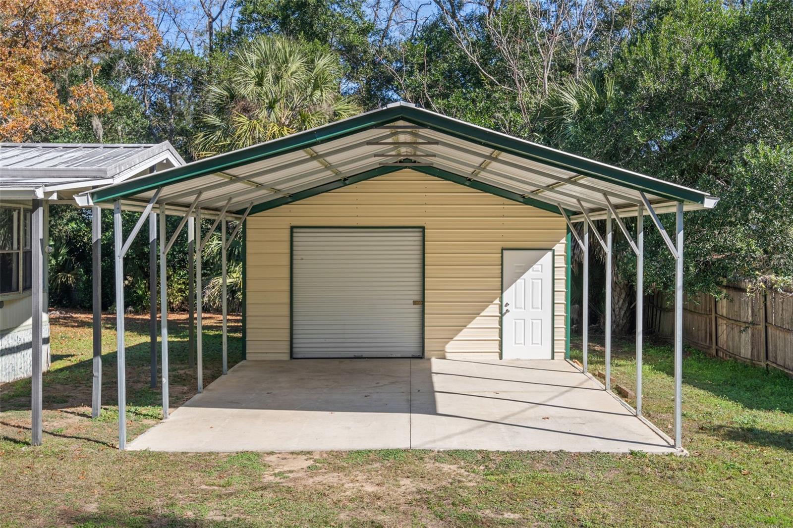 TRIANGLE TRAILER PARK - Residential