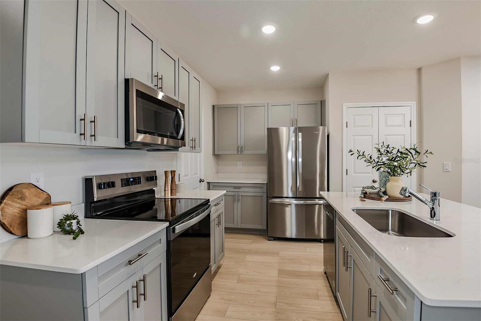 THE GROVE AT CROSSWINDS - Residential