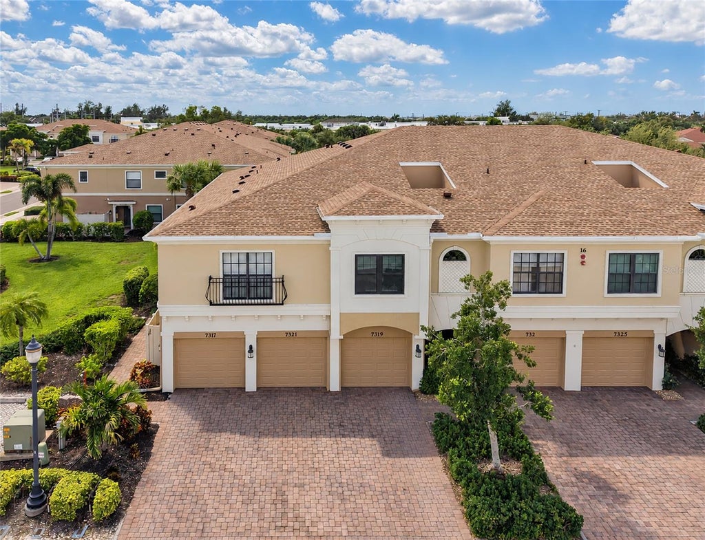 Photo of 7321 Skybird Road #397, Bradenton, FL 34209 (MLS # A4708064)