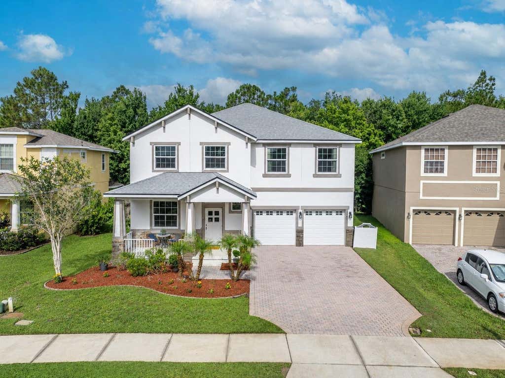 Photo of 9906 Moss Rose Way, Orlando, FL 32832 (MLS # O6412357)
