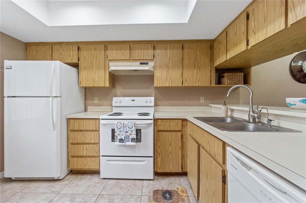 Photo of 11511 113th Street #21C, Seminole, FL 33778 (MLS # TB8454217)